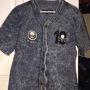 Men’s large button up